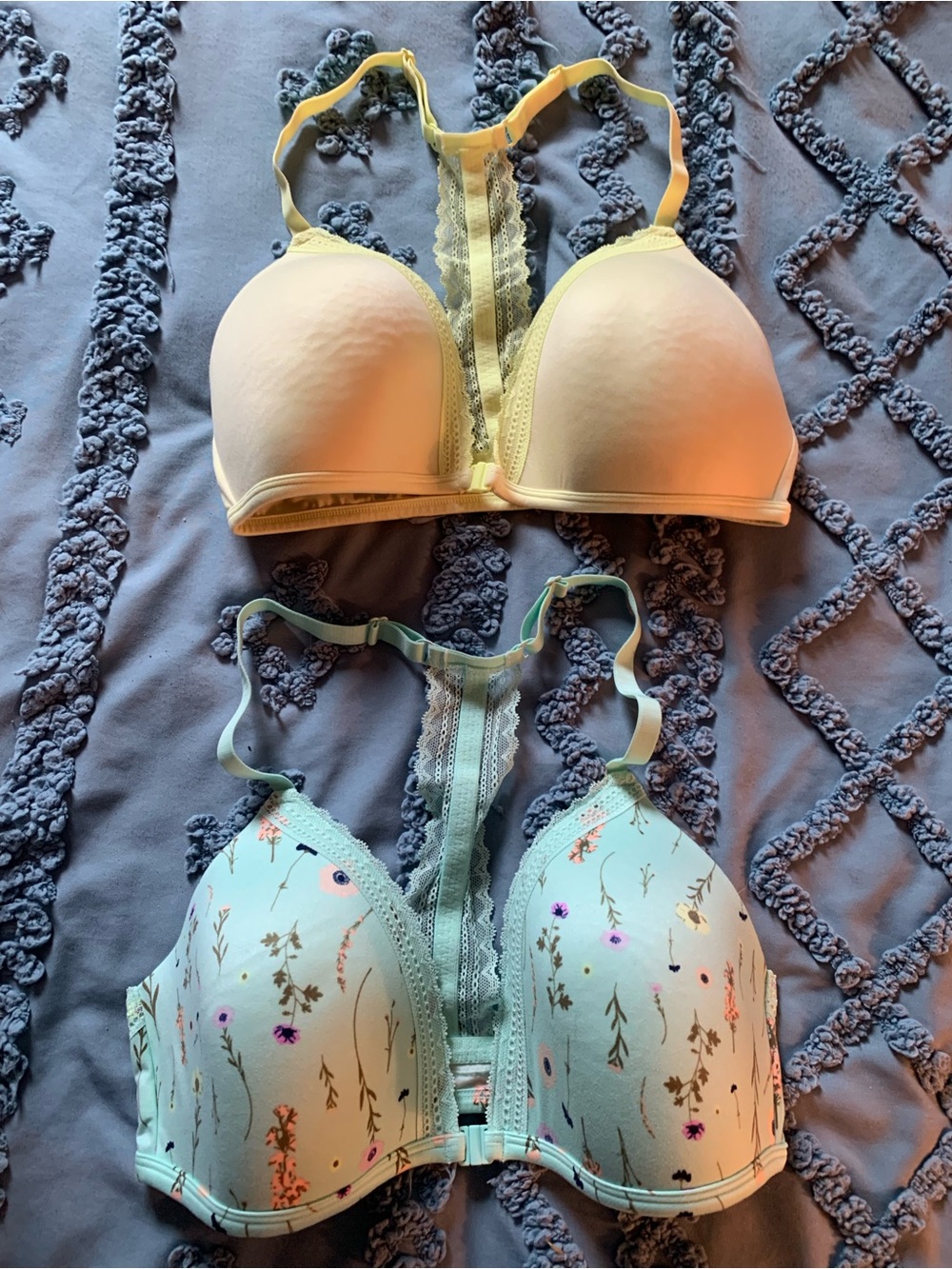 Xhilaration Front-Enclosure Yellow and Mint Floral Racerback Bra Set - Size 36D